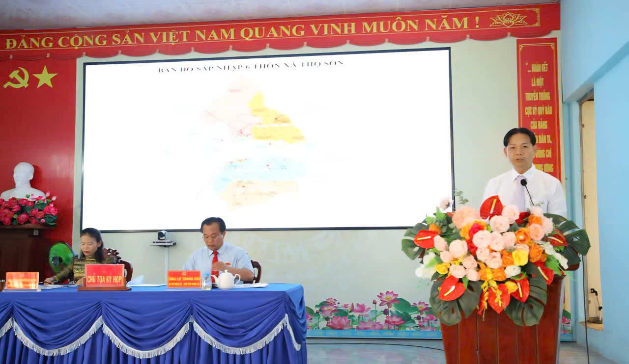 Hình 8 kỳ hop 3